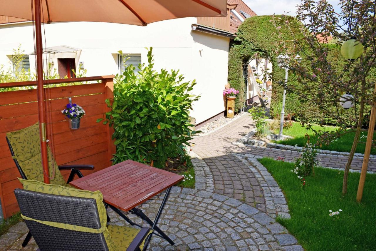 Ferienhaus Zum Hafen In Altefaehr Экстерьер фото